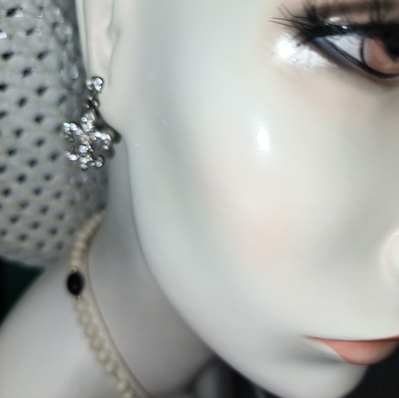 Fleur-de-lis Silver Rhinestone Earrings - Picture 2 of 3